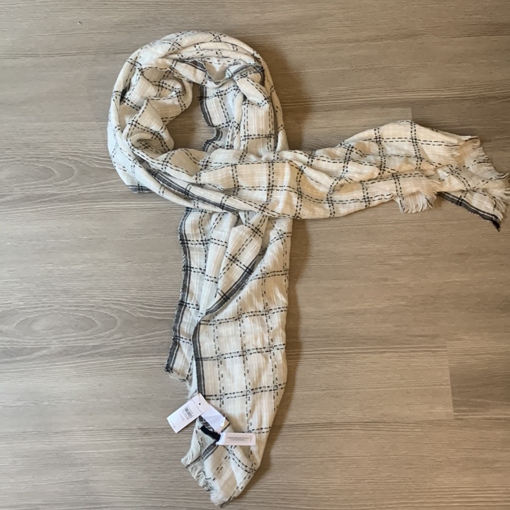 NWT Ann Taylor Scarf